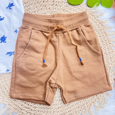 Conj. Camiseta Tartarugas com Arraias e Bermuda - Off White, Azul Jeans e Ferrugem